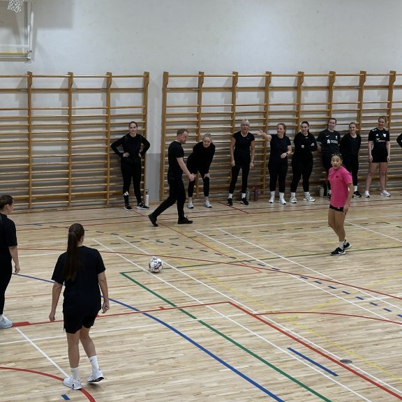 20251002_101619902_ios