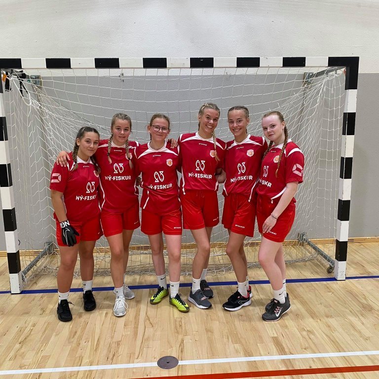 119682088_2411246649178738_6560174399965193672_n