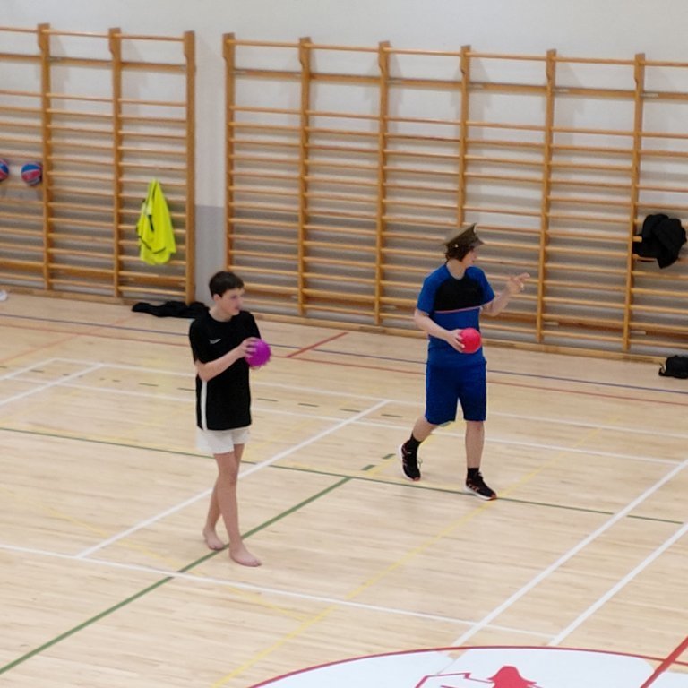 184029470_1293539324382092_2915756726490045945_n