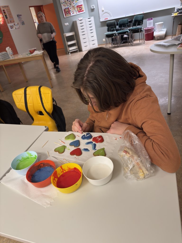 Jólastöðvar unglinga