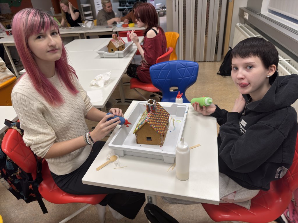 Jólastöðvar unglinga