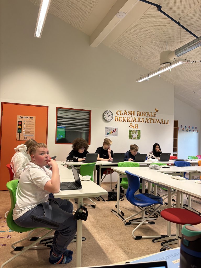 Jólastöðvar unglinga