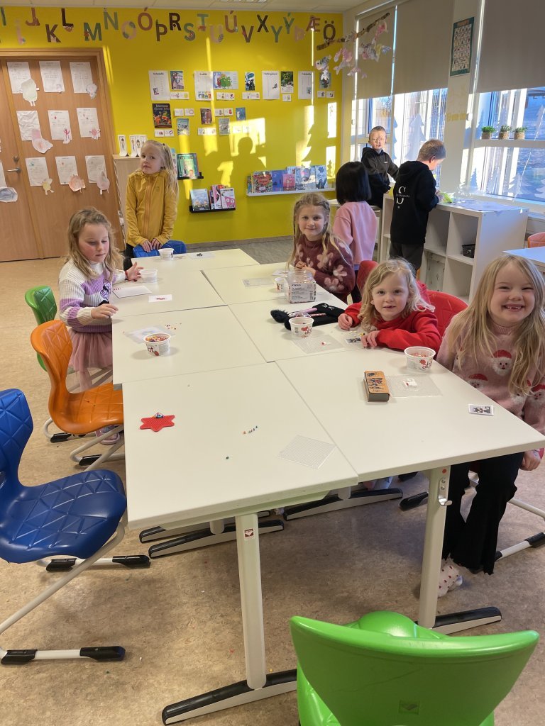 Jólastöðvar 1. -2. bekkur