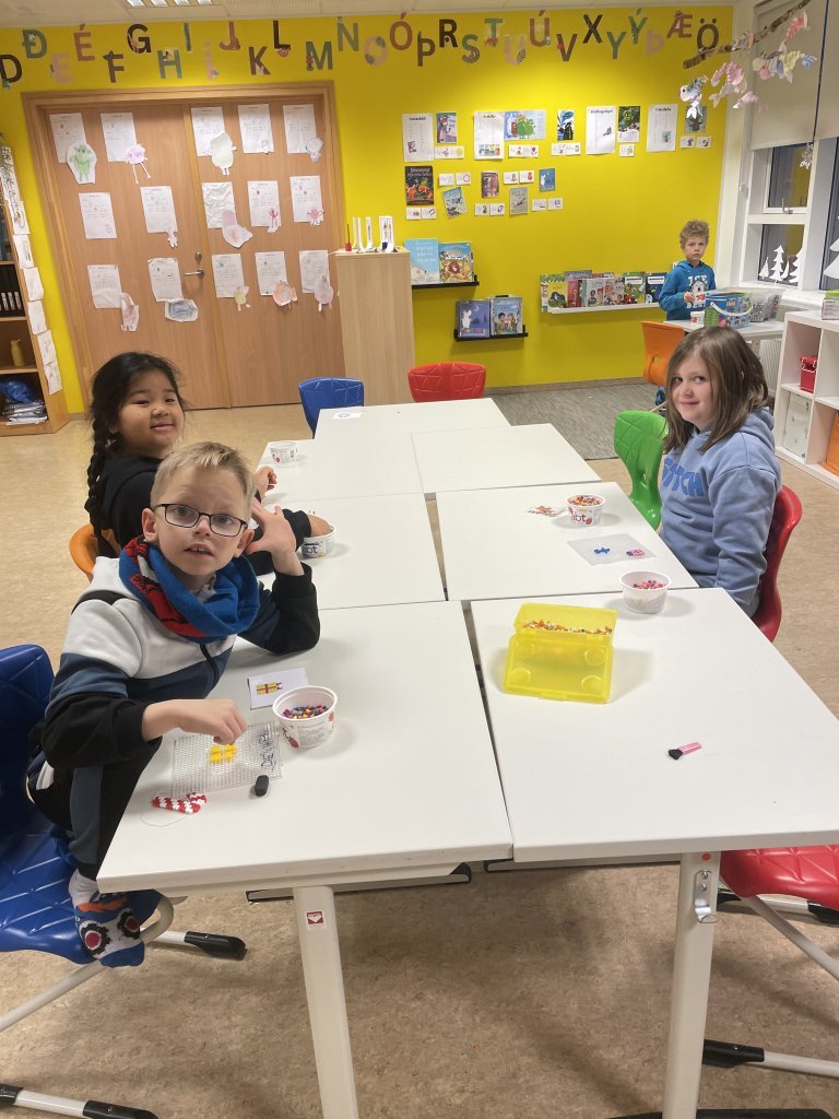 Jólastöðvar 1. -2. bekkur