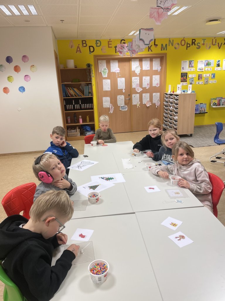 Jólastöðvar 1. -2. bekkur