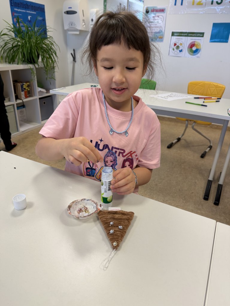 Jólastöðvar 1. -2. bekkur