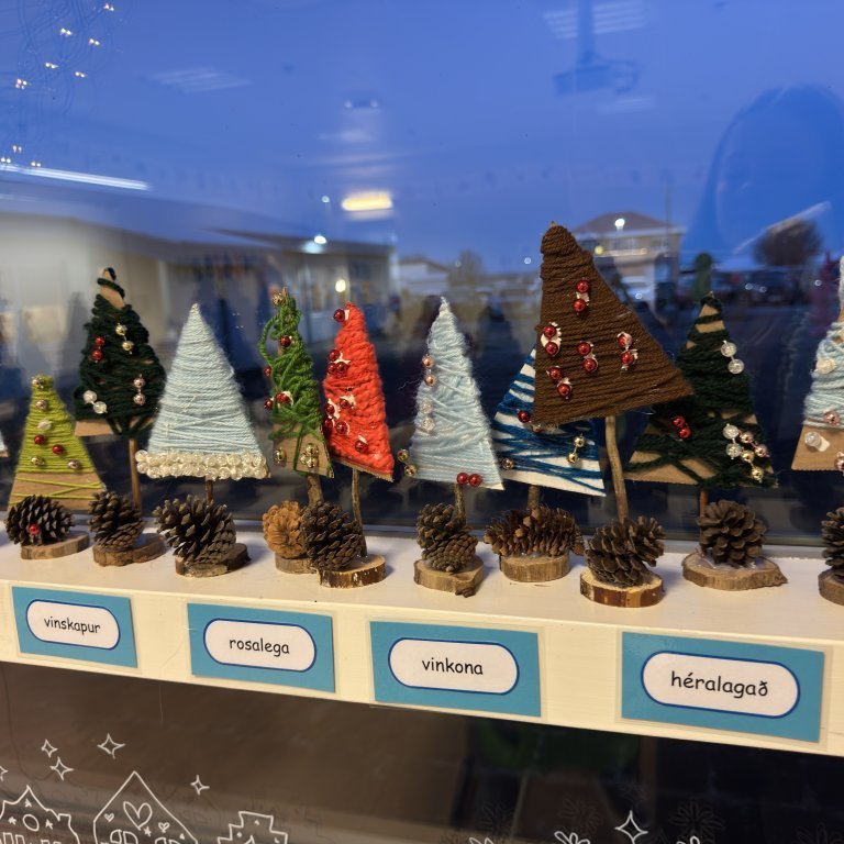 20251216_103948237_ios