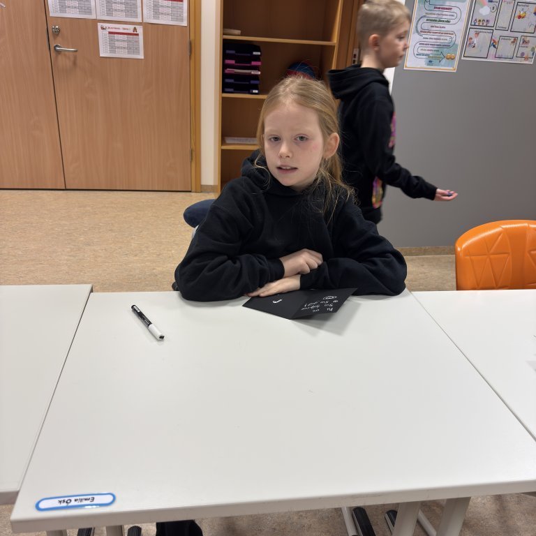 20251216_104419961_ios