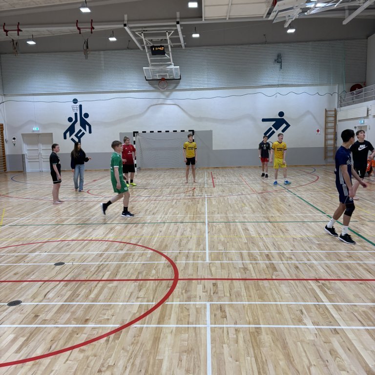 20251216_114210700_ios-1