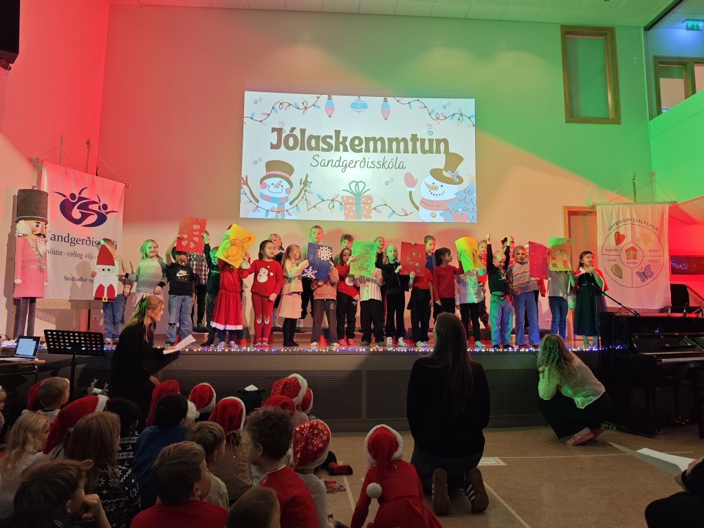 Jólaskemmtun 1. -6. bekkur