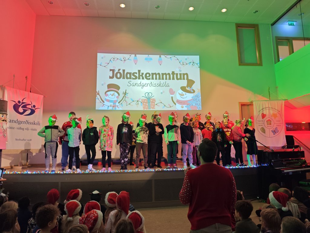 Jólaskemmtun 1. -6. bekkur