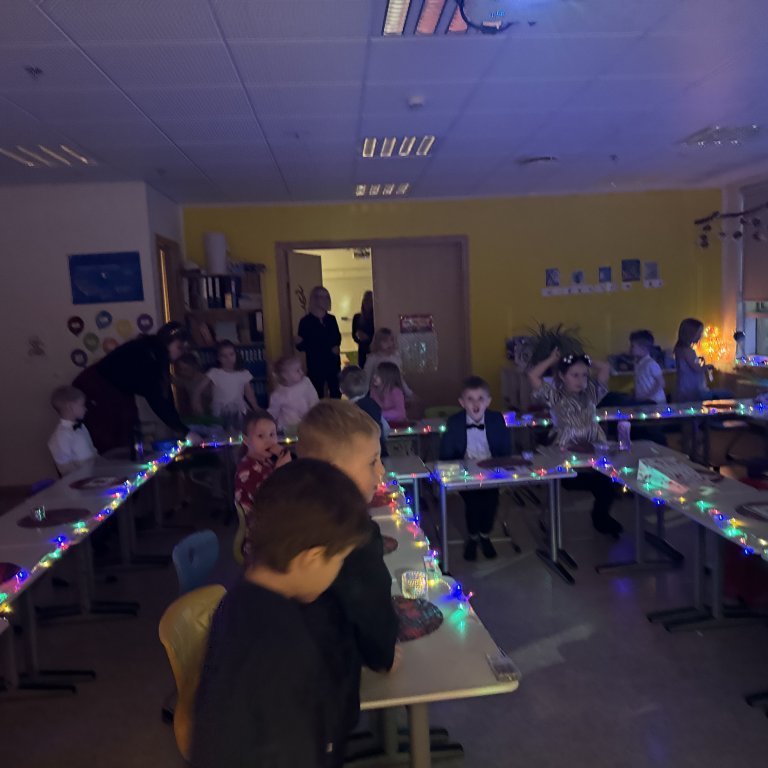 20241220_092744650_ios