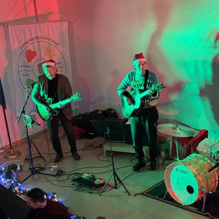 20241220_100715587_ios