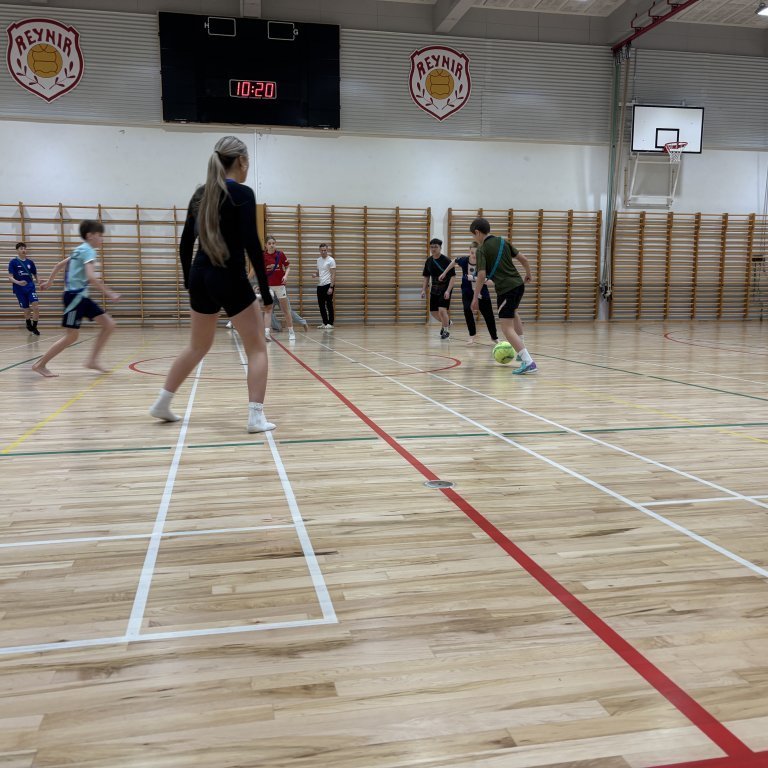 20241217_102014829_ios