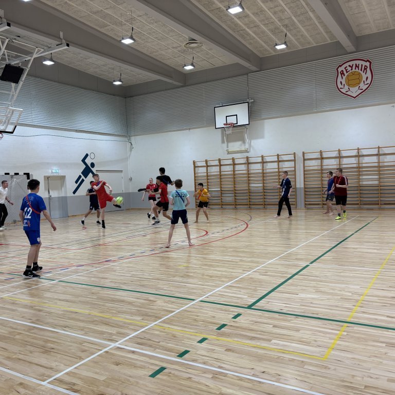 20241217_103345934_ios