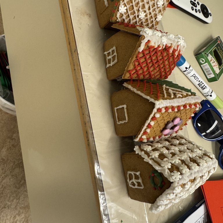 20241218_104242368_ios