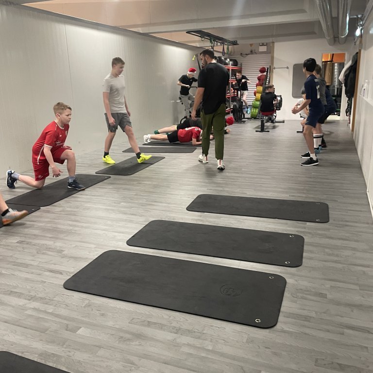 20231215_102011442_ios