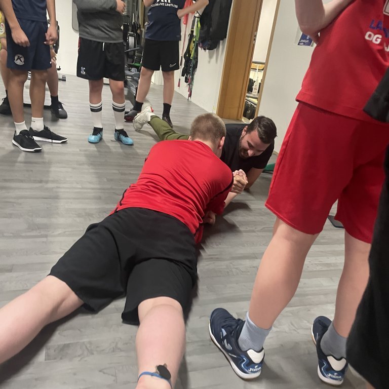 20231215_103645048_ios