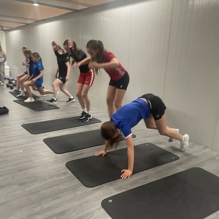 20231215_111628794_ios