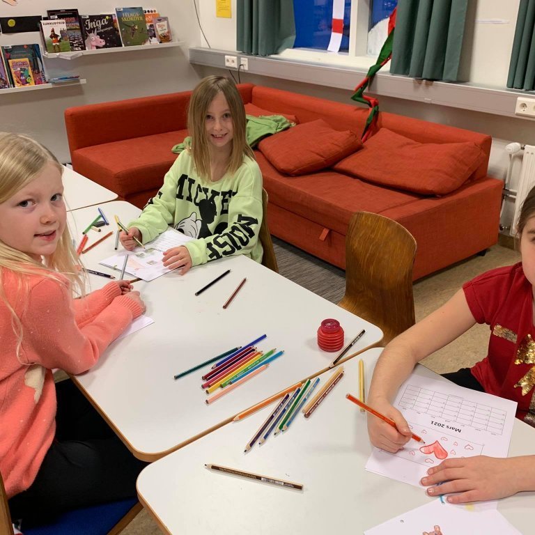 131889904_213399720372155_3216372706340182885_n