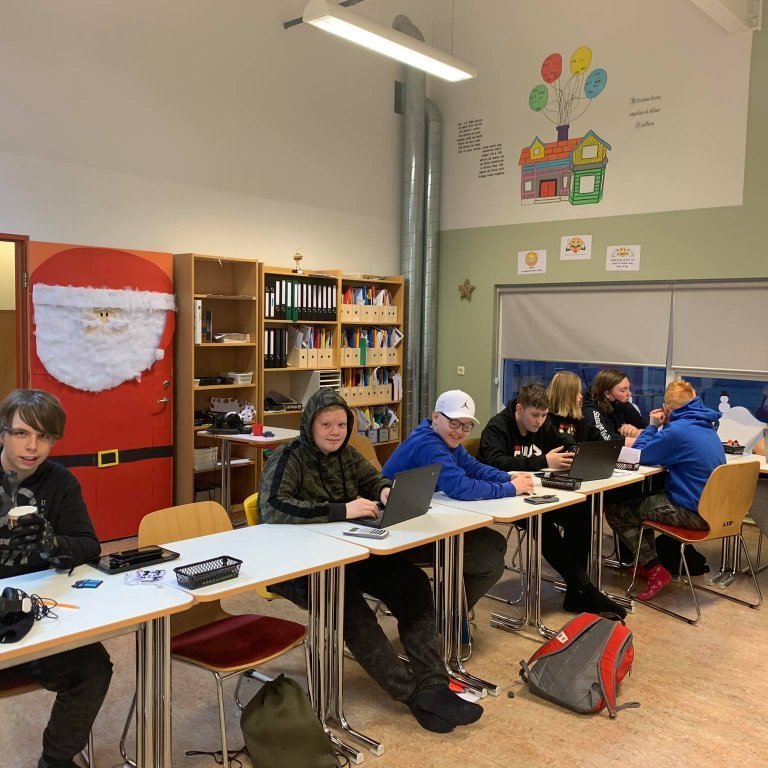 131904945_3588198361271248_2586912298819650945_n