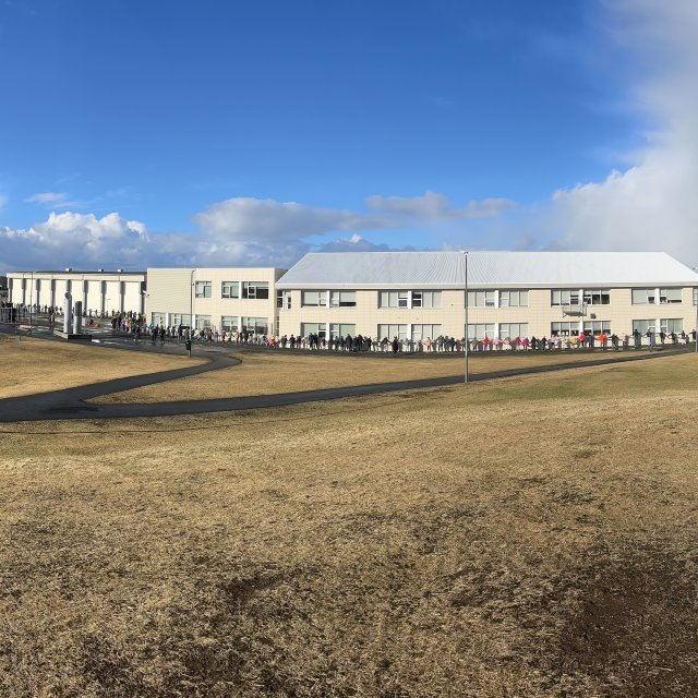 20250321_105559976_ios