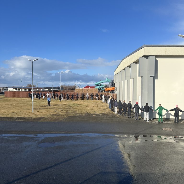 20250321_105716663_ios