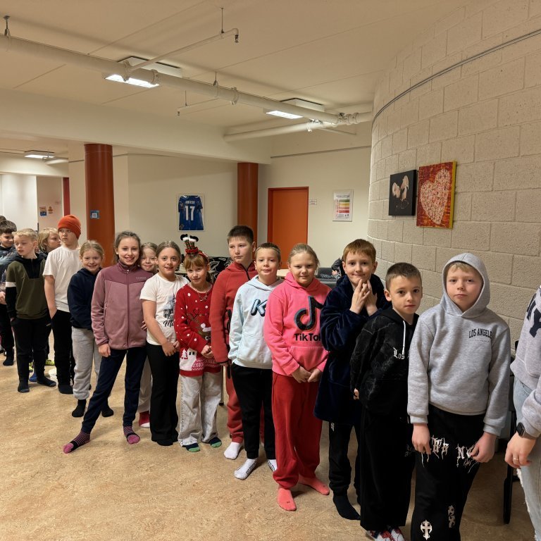 20241127_084757894_ios