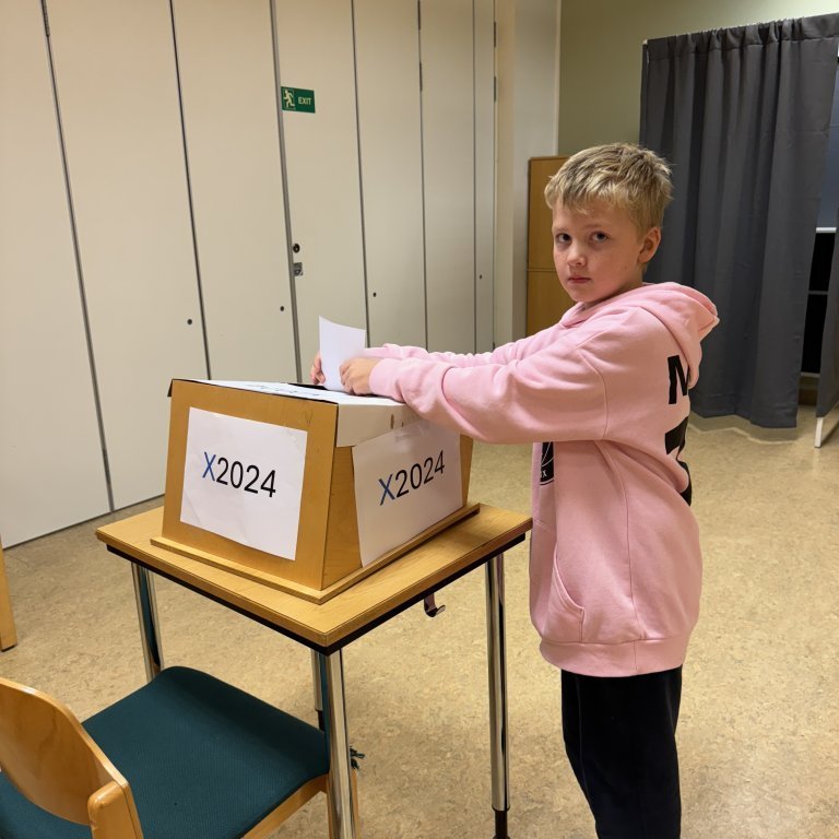 20241127_085724991_ios