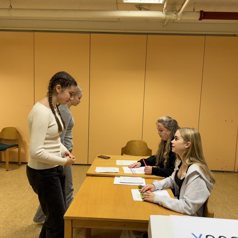 20241127_092057104_ios