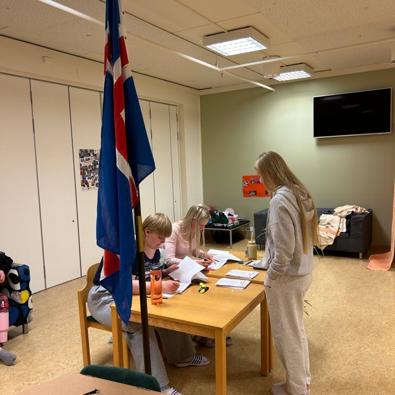 20240522_101804634_ios