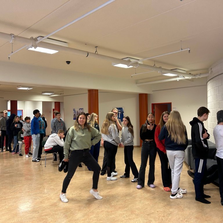 20240522_102740854_ios