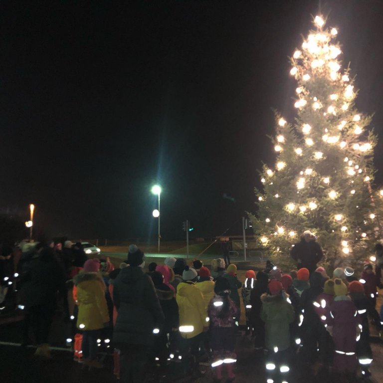 128906657_222307312652641_7462365821333493819_n