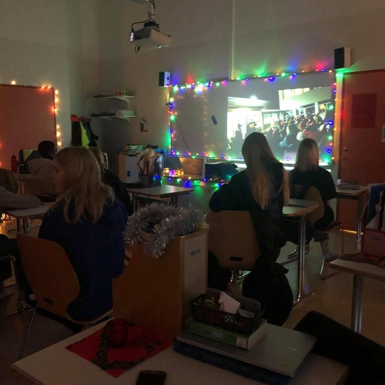 129084103_1240335573014901_8838052795384987147_n