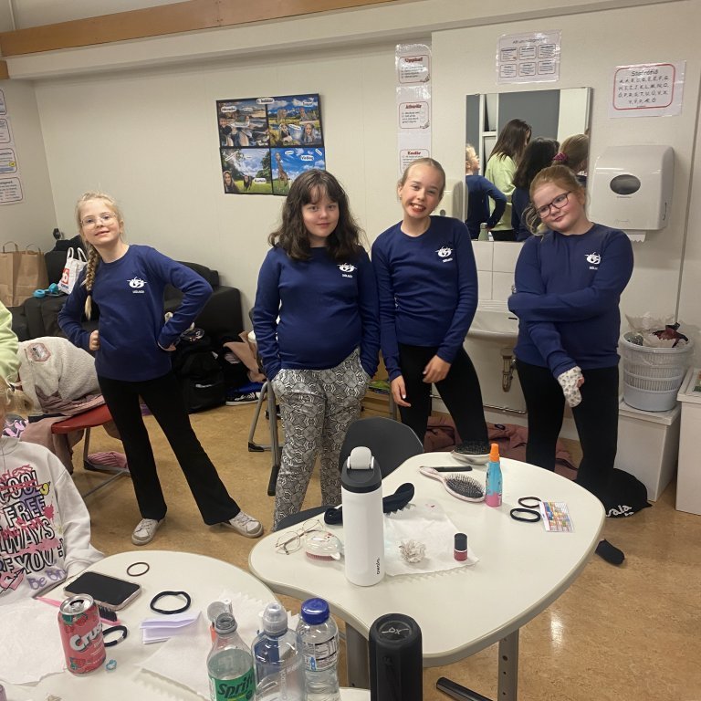 20240928_194133186_ios