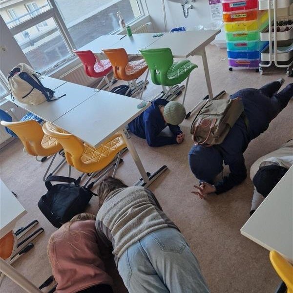 301b3e4f-131b-4f1a-8a89-49f547a2fc7b