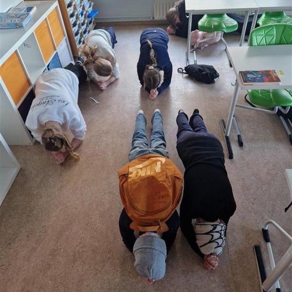 7ff14c67-c4c5-4e7f-bc0b-f74d546f7dd0