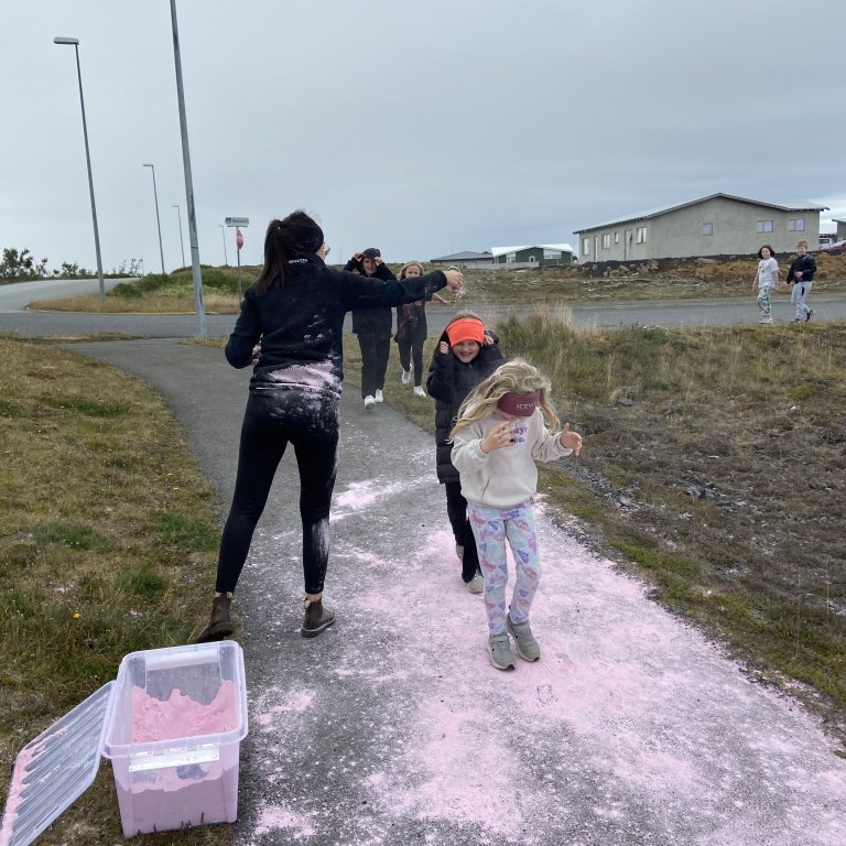 045b1e58-a55e-42e4-94d0-adbca2c459d2