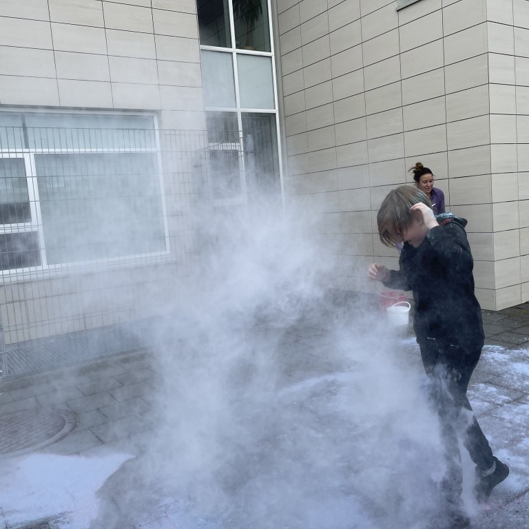 20220824_124324590_ios