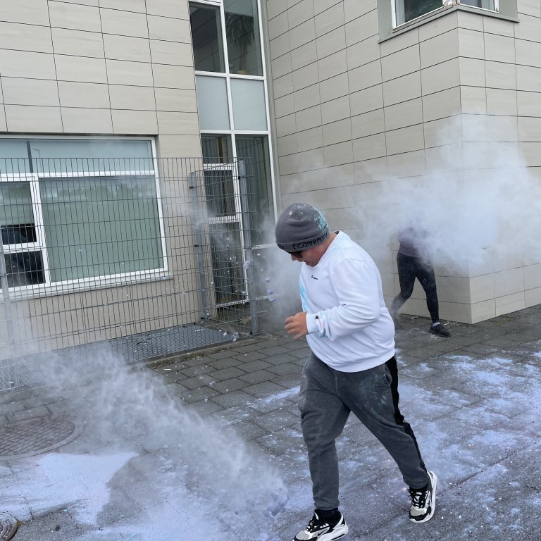 20220824_124352447_ios