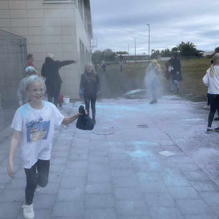 20220824_125000696_ios