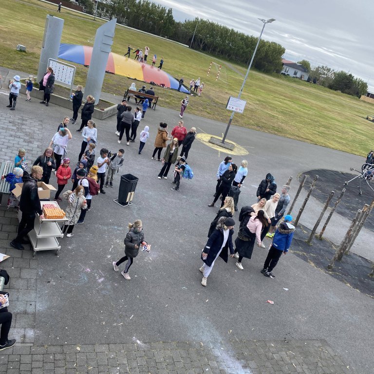 20220824_130831456_ios