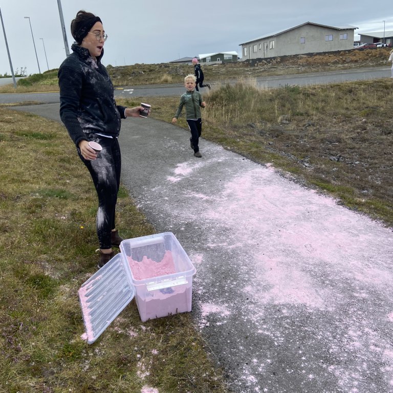 c0f7898d-ebf1-49e8-b3a6-b3486c85080a