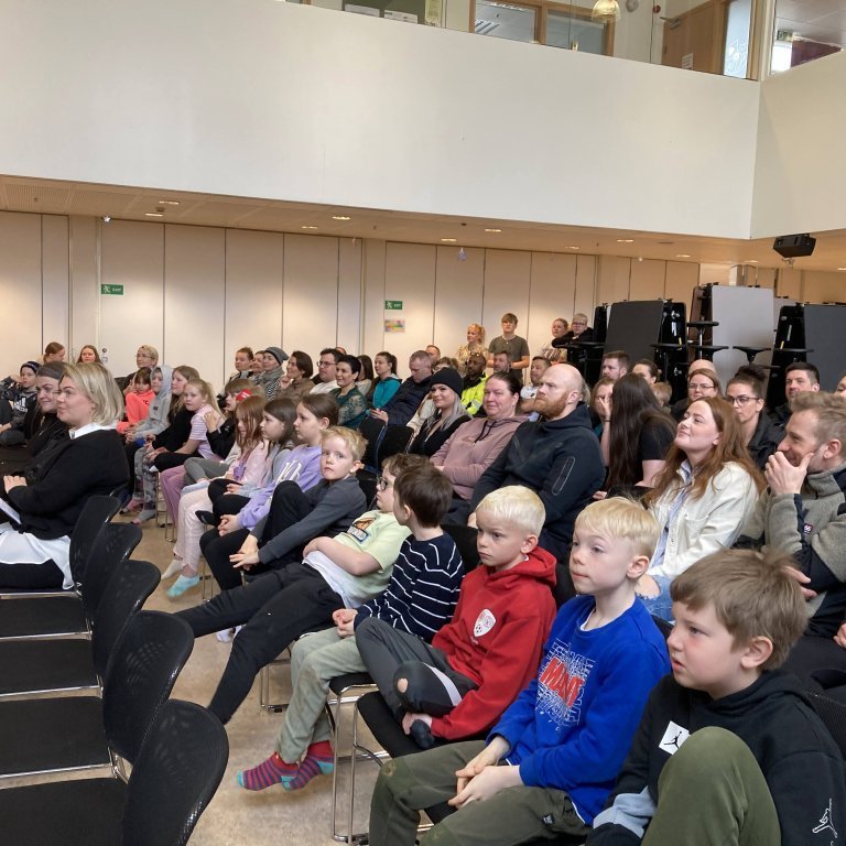 20230504_102041515_ios