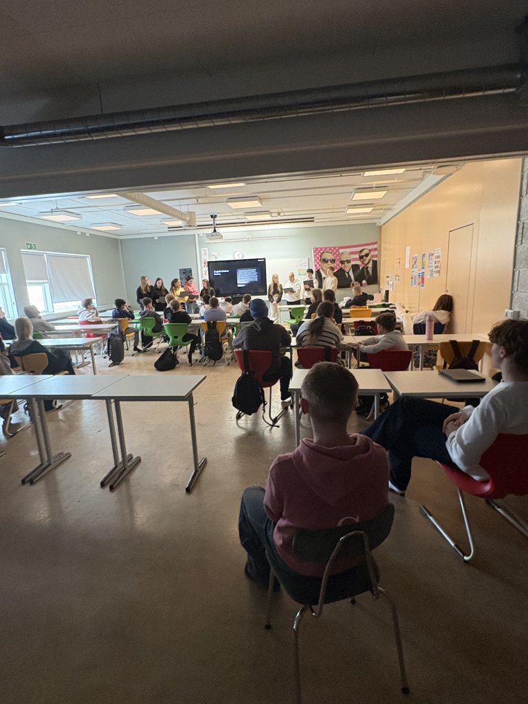 Lof mér að falla – Jafningjafræðsla