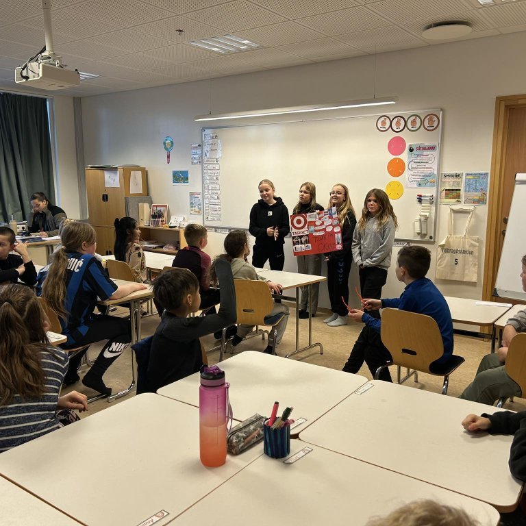 370218287_375747554917214_7625086258851566876_n