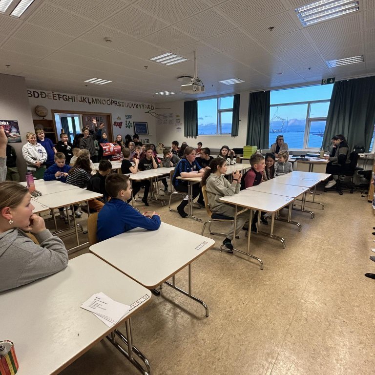 403600245_1936119113440303_439790123048583730_n