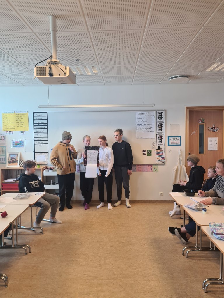 Lýðræði er leikur einn