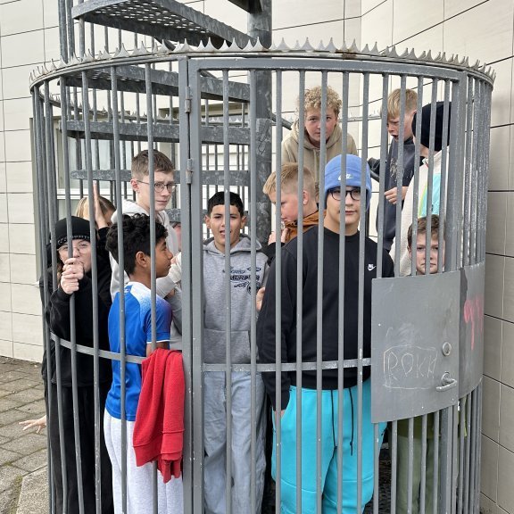 image-20250829-101401-664d6d50