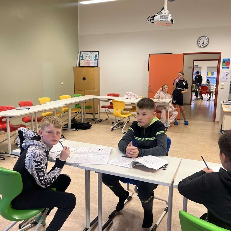 462636526_828859359325402_2075753798158530571_n